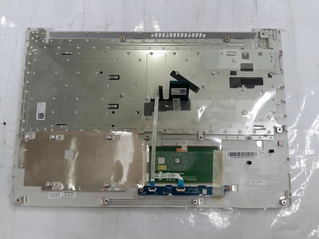 Lenovo IdeaPad 510-15ISK Keyboard Palmrest UK Silver Backlit 5CB0L37532