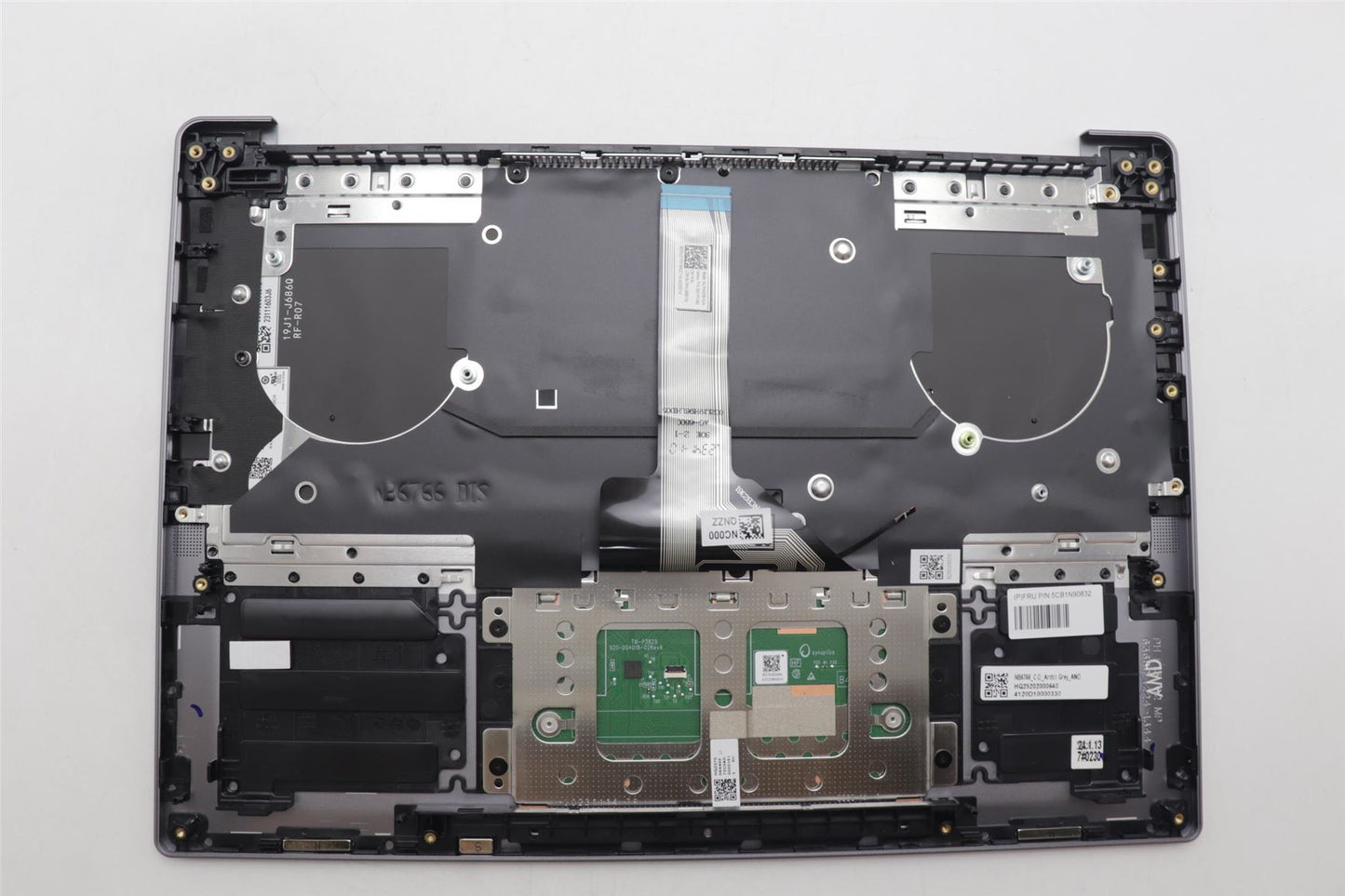 Lenovo Upper Case ASM HUN H 83D3 ARGY 5CB1N90832