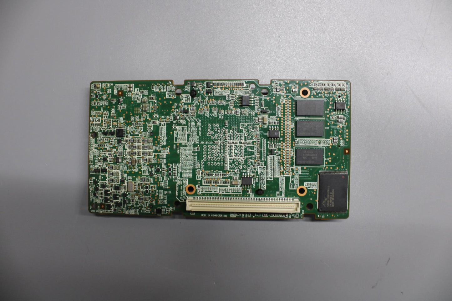 Lenovo MOD,2208,1G SDRAM,0922,SAS SAS Board 00HV546