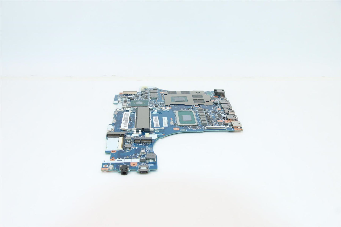 Lenovo 5B21C81055 MBL82JFNOKI711800HRTX3050TIRPMC