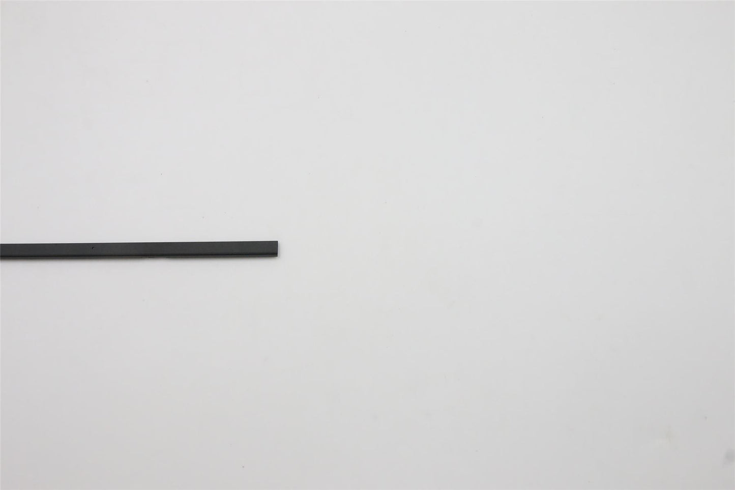 Lenovo hinge Cover M L 82K8 BK 5CB1C93667