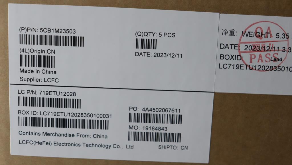 Lenovo IdeaPad 3 15IAH8 Palmrest Cover Touchpad Keyboard Switzerland 5CB1M23503