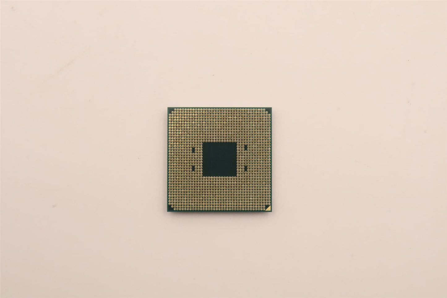 Lenovo ThinkStation P358 CPU Processor 5SA1J36474