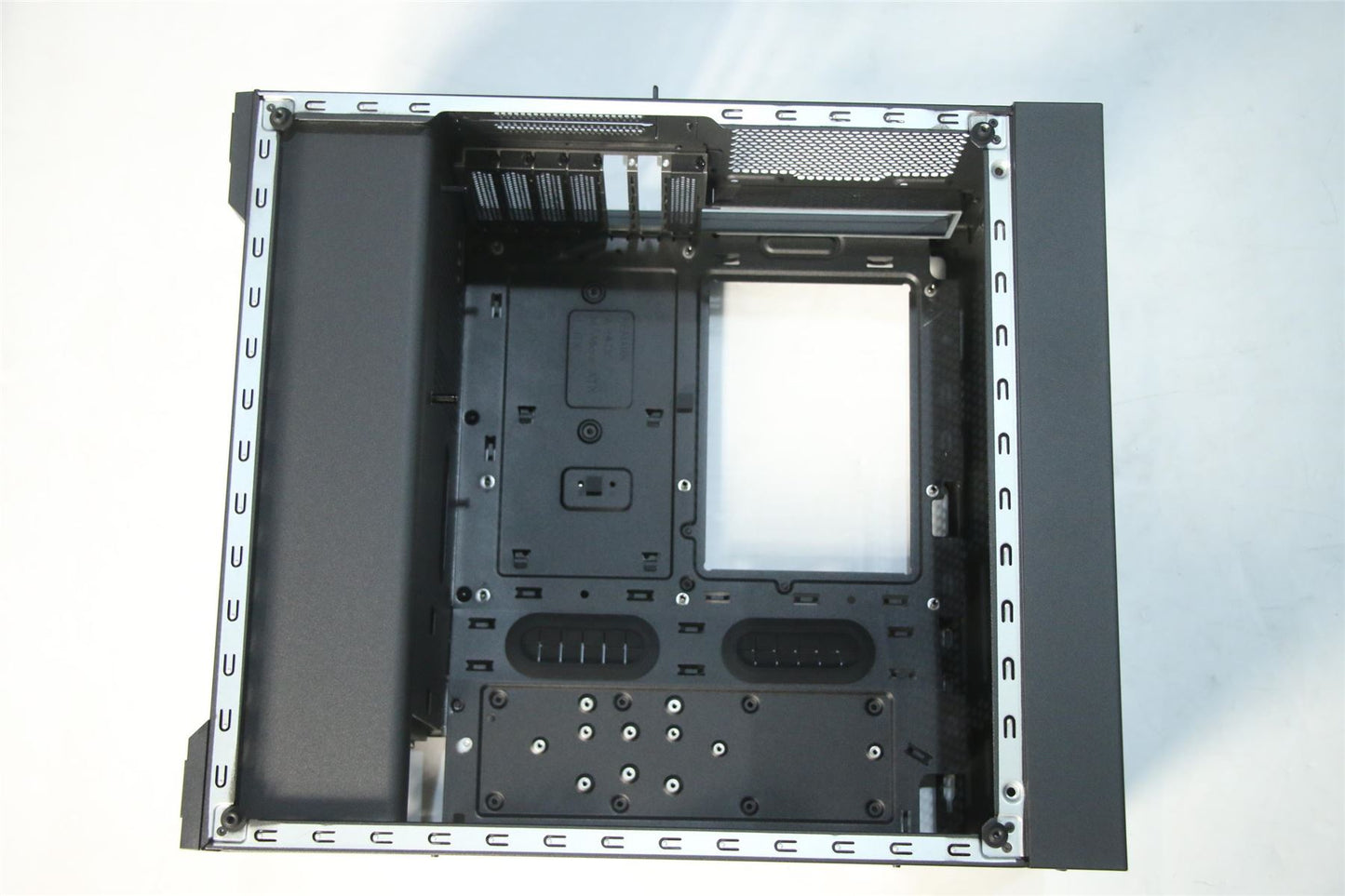 Lenovo Legion T7-34IAZ7 Desktop Case Chassis Black 5M11C16997