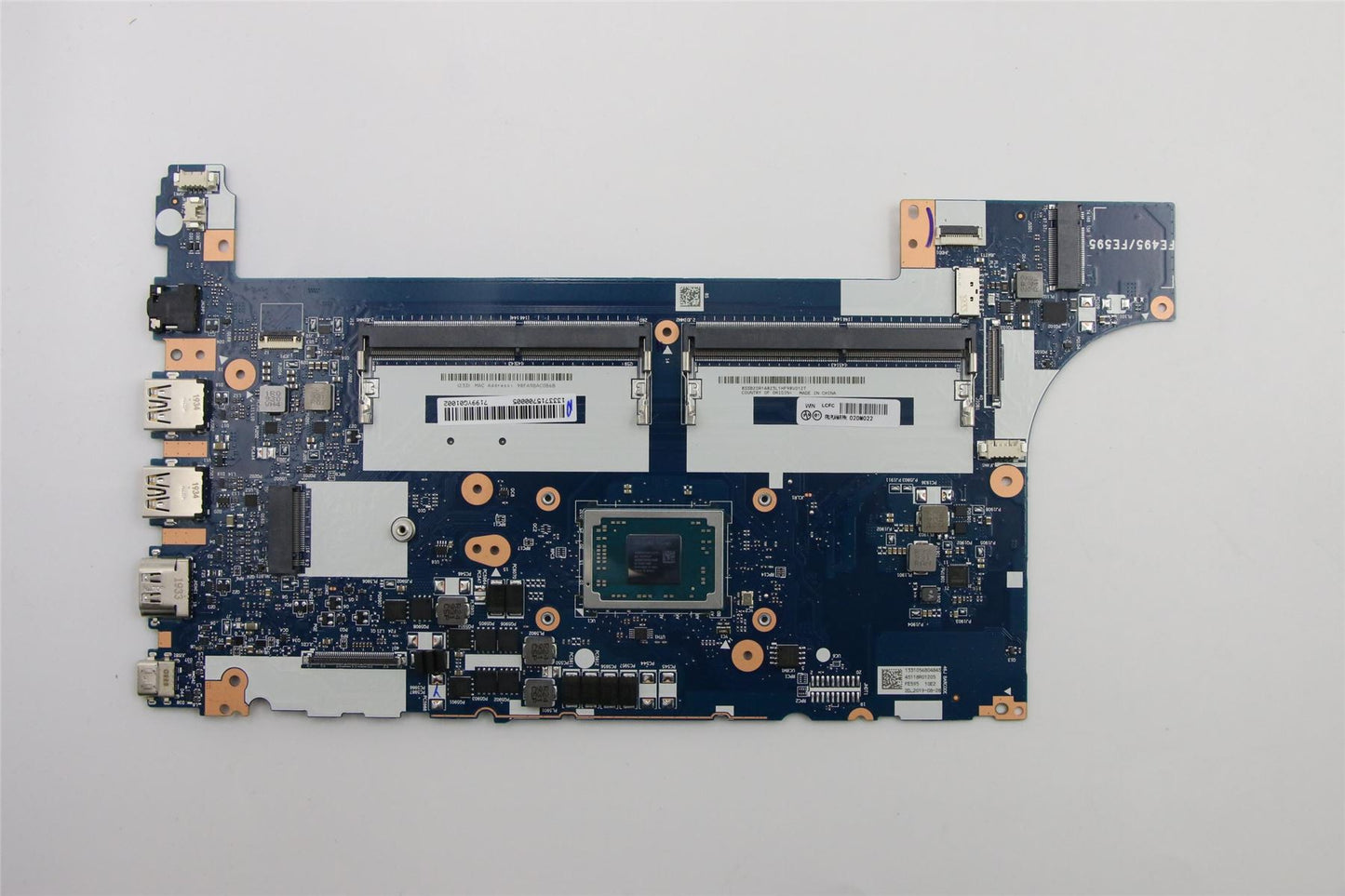 Lenovo ThinkPad E595 Motherboard Mainboard UMA AMDR33200U 02DM022