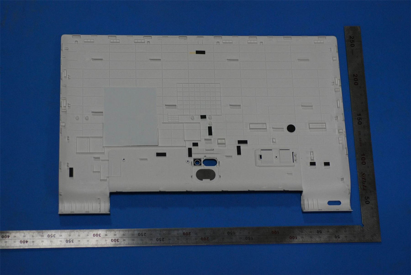 Lenovo Blade2-13A Rear Cover Assy LTE PT CS 5S59A6N3U9