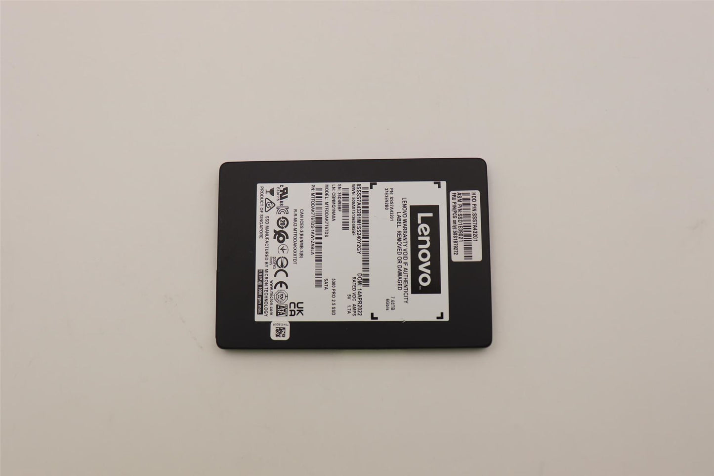 Lenovo ThinkStation P920 P620 P360 Solid State Drive SSD 7680 2.5 5SS1B79272