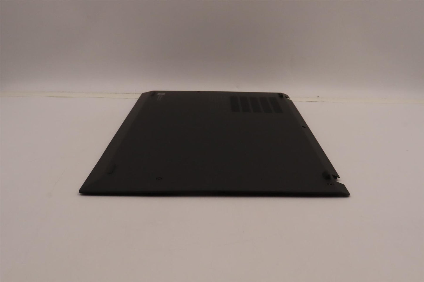 Lenovo D_COVER_WWAN_BLK_5G_ASSY_JT4C5 5CB1H81747