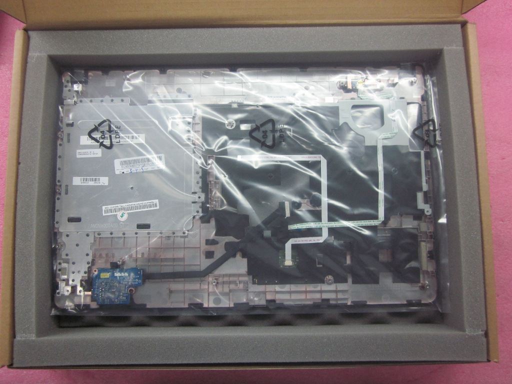 Lenovo FRU Palmrest 15W FPR Plastic 04W4101