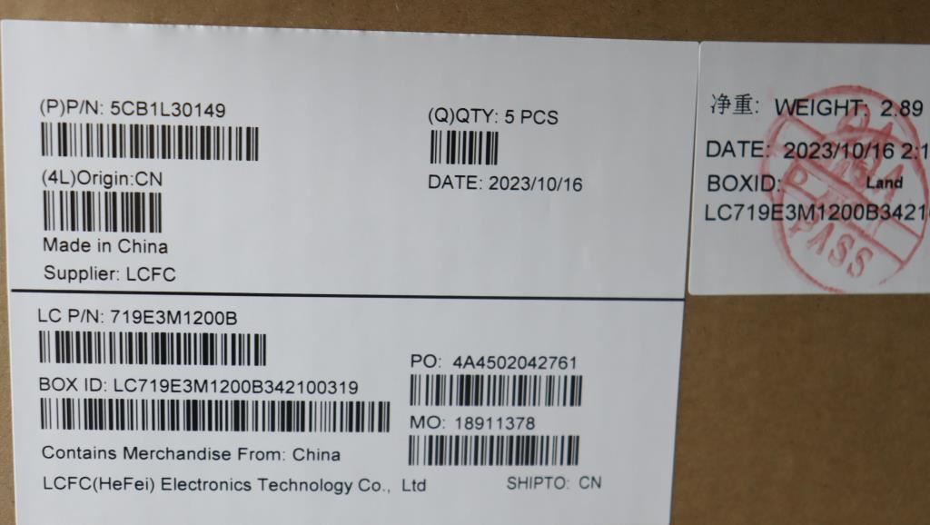 Lenovo Upper Case ASM_ITA L82XN NFP AB 5CB1L30149