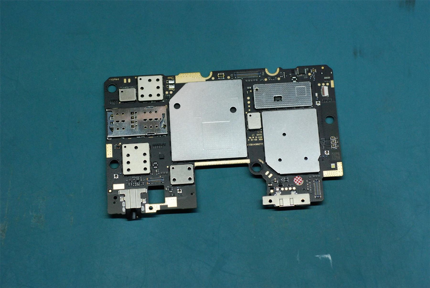 Lenovo TB-8703X MB_3G+16G&*67101760 CS 5B28C07222