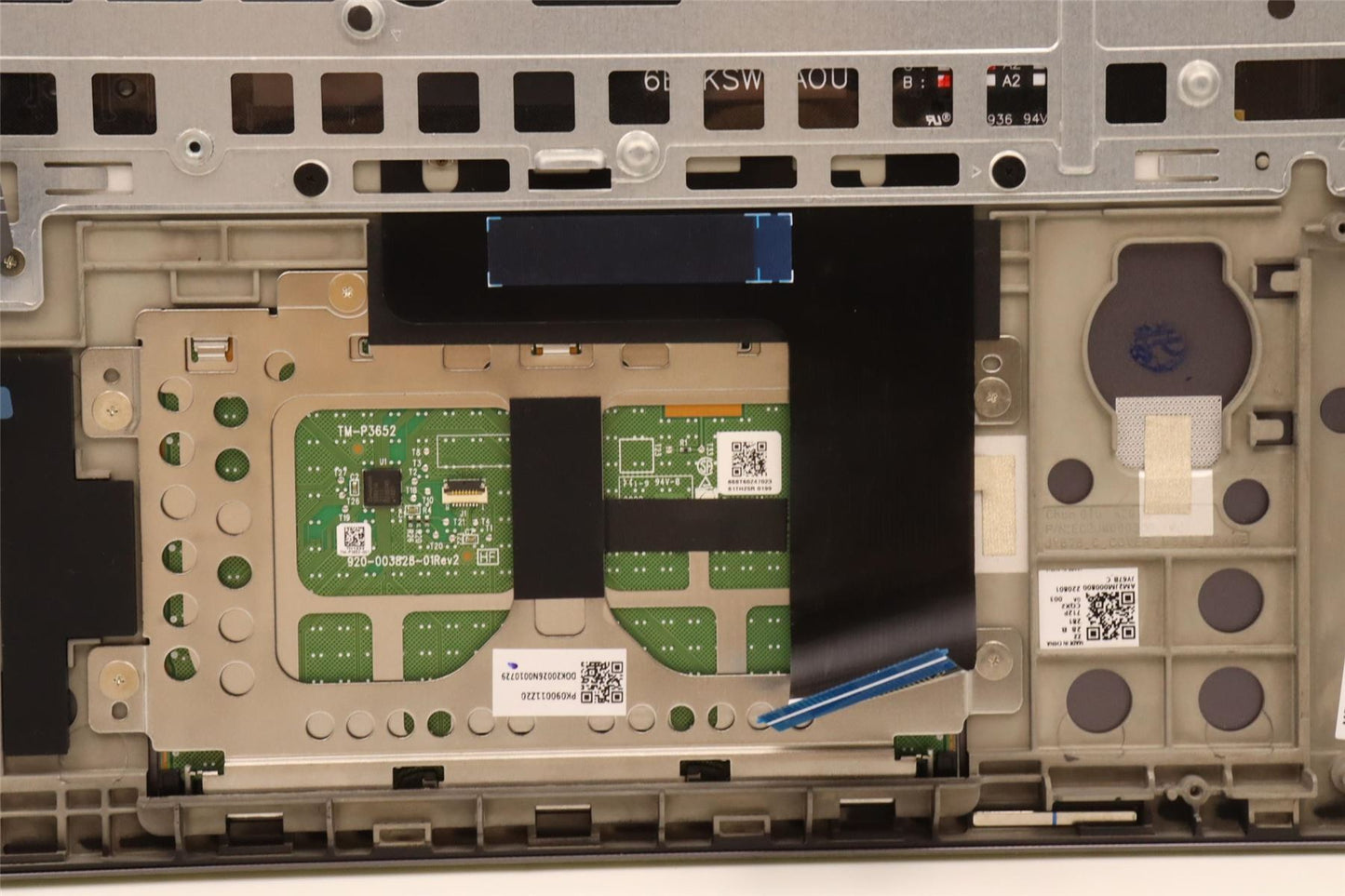 Lenovo Upper Case ASM_GER L82TF RGBSG 5CB1J04323
