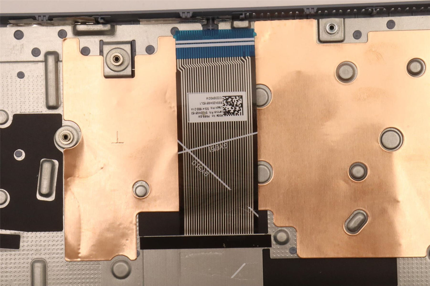Lenovo Upper Case ASM_SWS L82RK NFP MB N 5CB1H78382