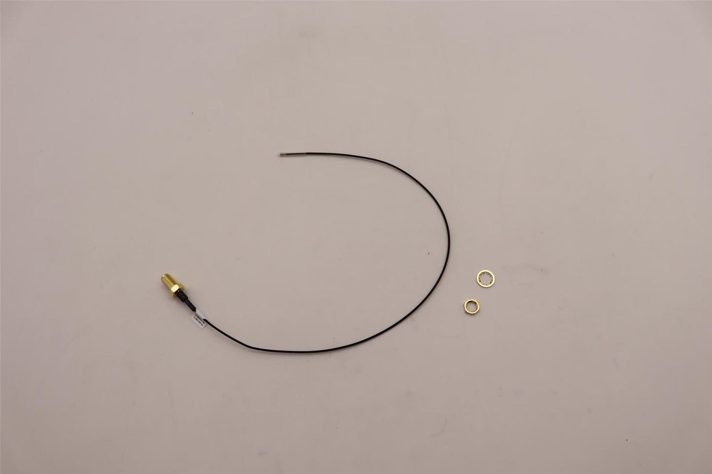 Lenovo Fru,210mm SMA RF Cable_HB 5A30W89207