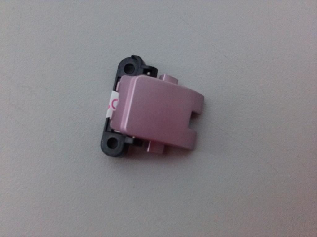 Lenovo VIUS3 Door Pink RJ45 Board 90201501