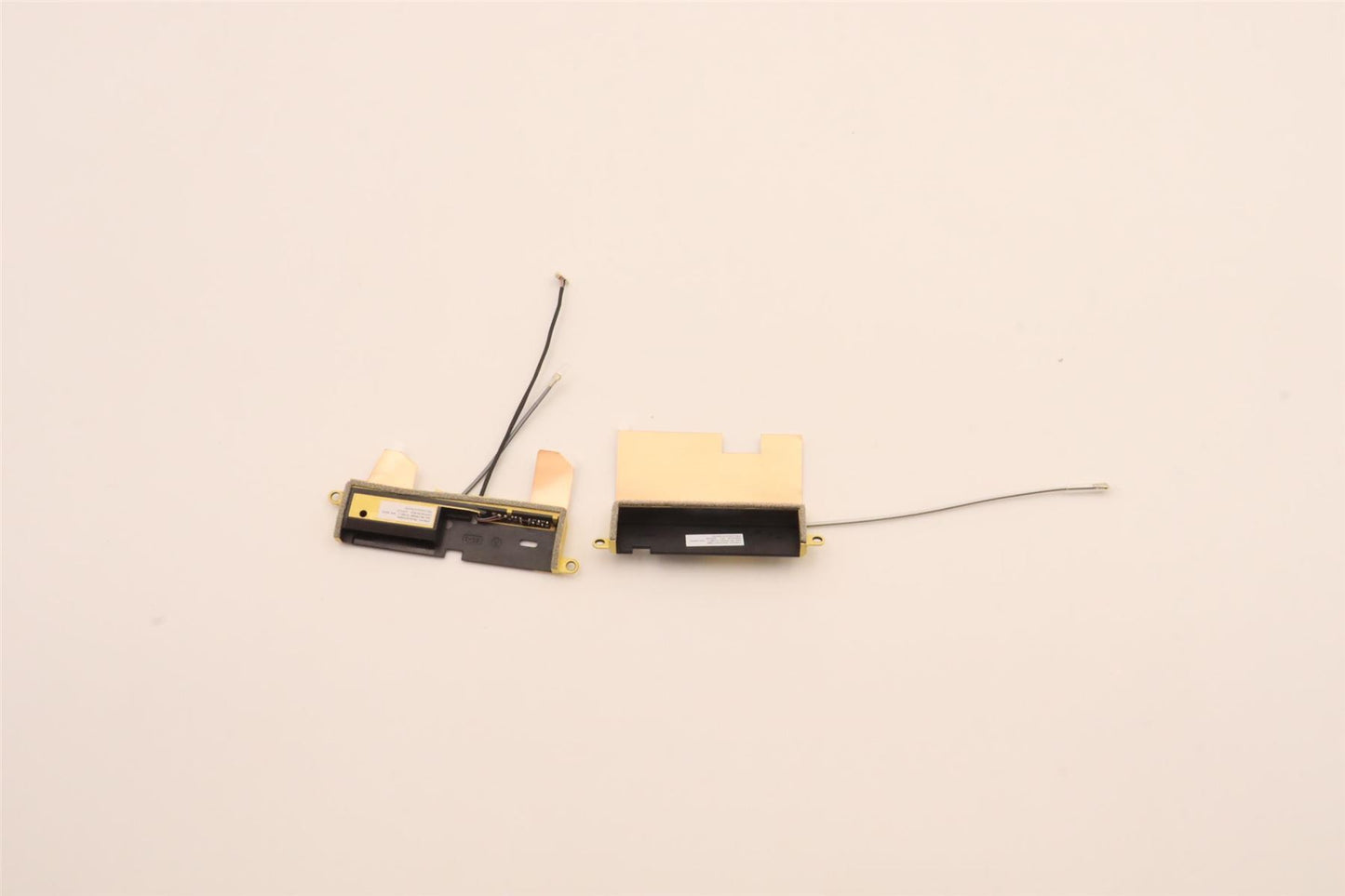 Lenovo KIT_WWAN MIMO Antenna_Amphenol 5A31H76559
