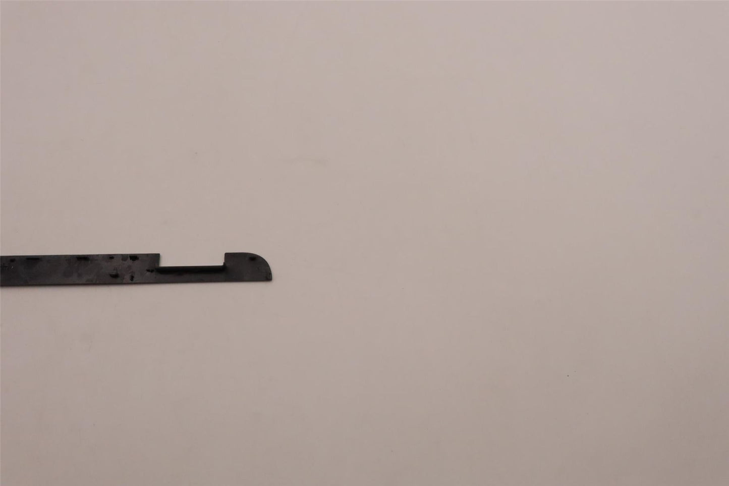 Lenovo Flex 5 14IAU7 5 14ALC7 7 14IAU7 Hinge Cap Strip Trim Cover 5CB1K20704
