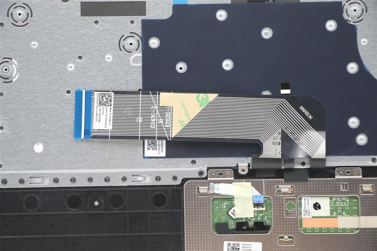 Lenovo Upper Case ASM_IT L 81RS MC 5CB0U44124