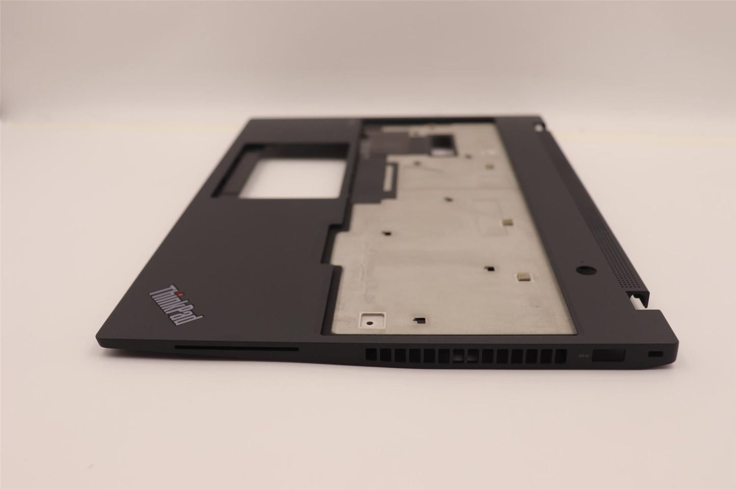 Lenovo ThinkPad P16s 1 T16 1 Palmrest Top Cover Housing Black 5CB1H66038