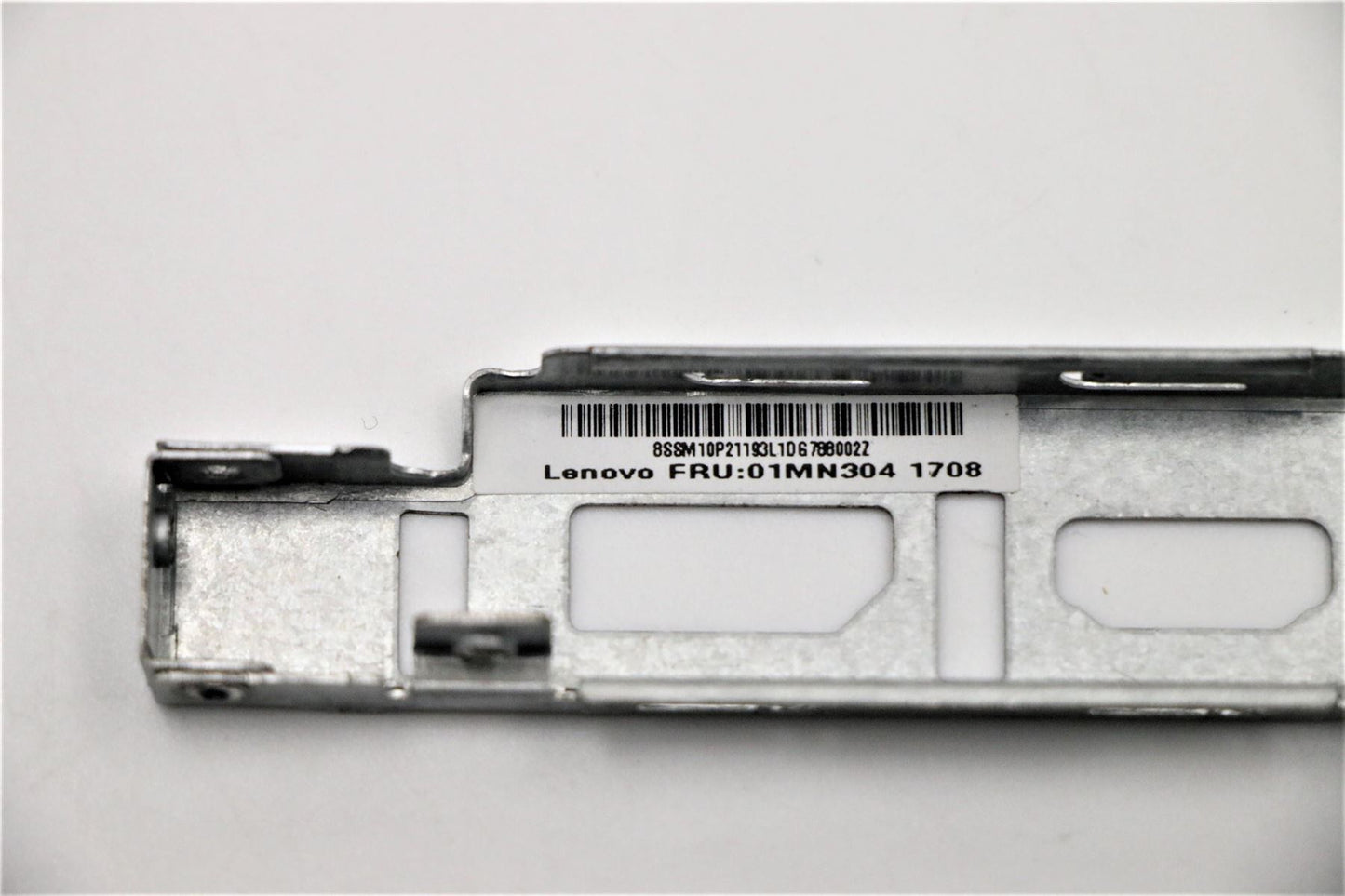 Lenovo 01MN304 MECH_ASM C-TINY2_M_PCIE_IO_BKT
