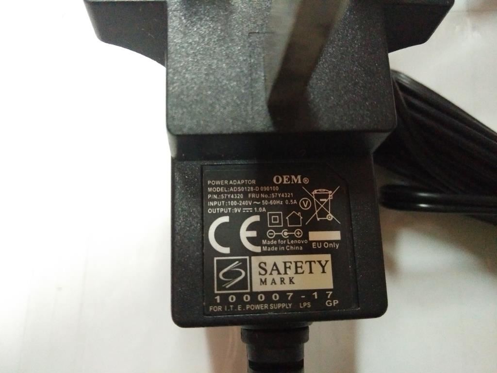Lenovo FRU AC Charger Adapter 57Y4321