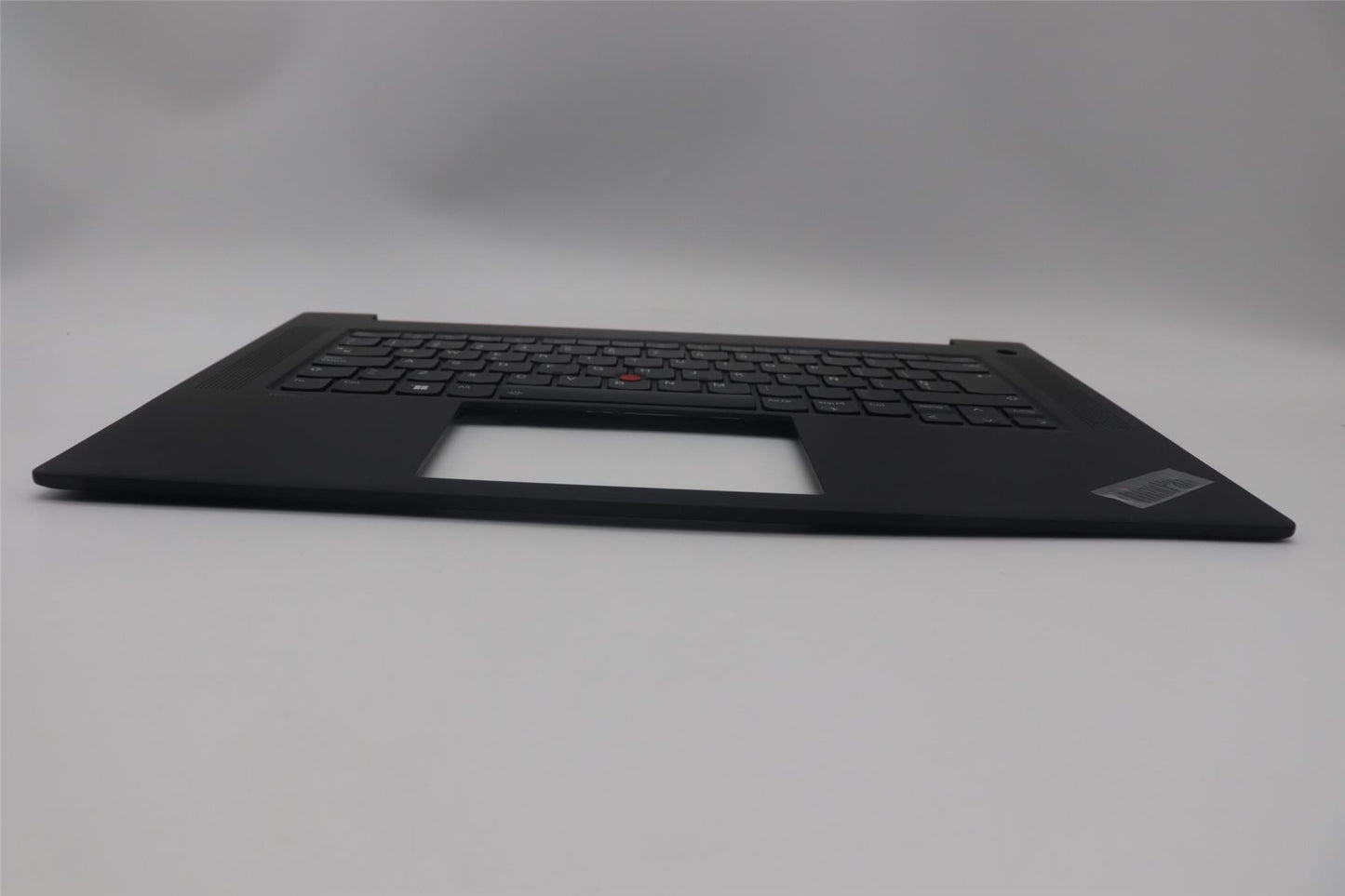 Lenovo ThinkPad P1 Gen 6 Keyboard Palmrest Top Cover Spanish Black 5M11L89057