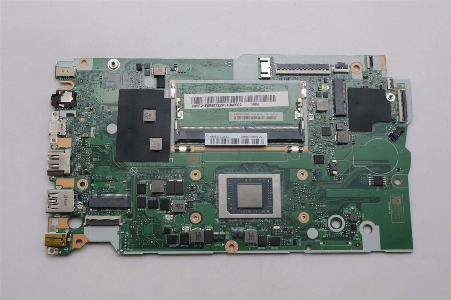 Lenovo IdeaPad 3 14ABA7 Motherboard Mainboard UMA AMDR35425U 4G 5B21F65802