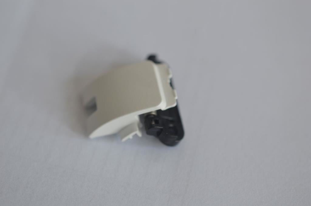 Lenovo ZIUS7 Door White RJ45 Board 90203049