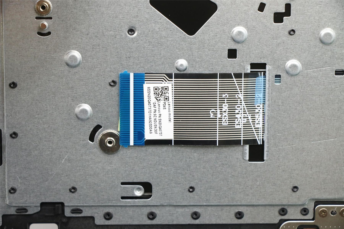 Lenovo IdeaPad C340-14IWL C340-14API Keyboard Palmrest Top Cover 5CB0S17400