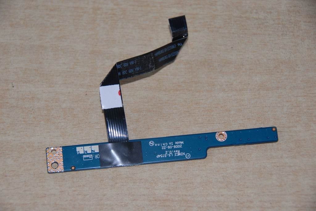 Lenovo NIWE2 BOARD-15.6 Sensor Board 31042393