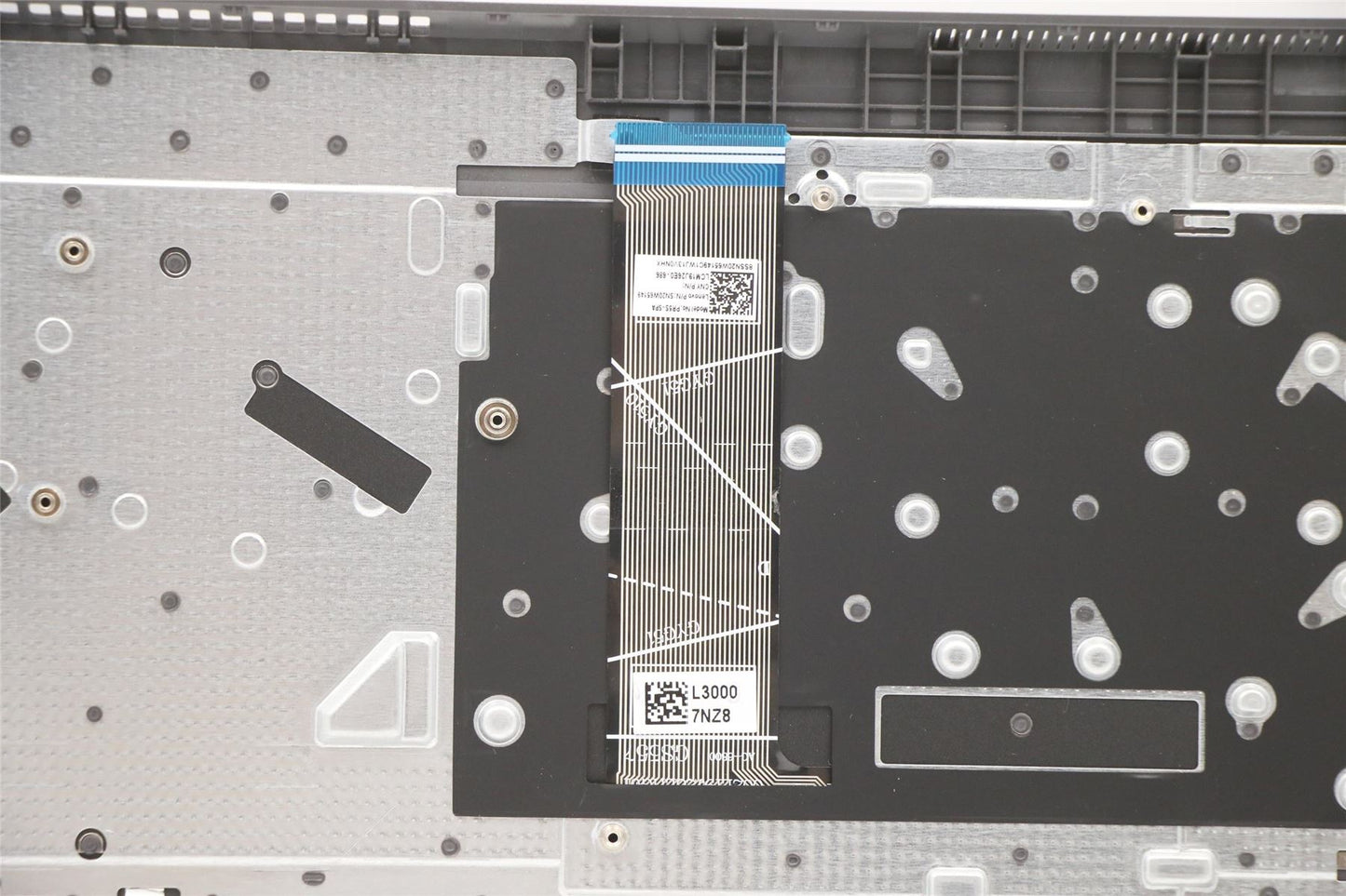 Lenovo Upper Case ASM_SPA L82NX IG_FP_D 5CB1D01844