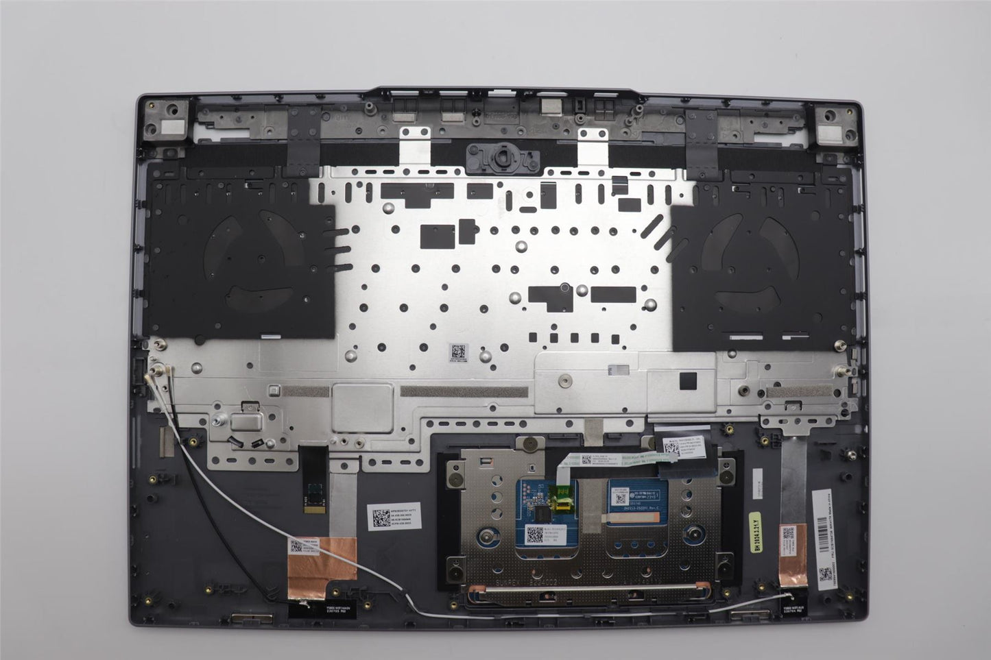 Lenovo Upper Case ASM UKR C 83DH LGRGB 5CB1N84736
