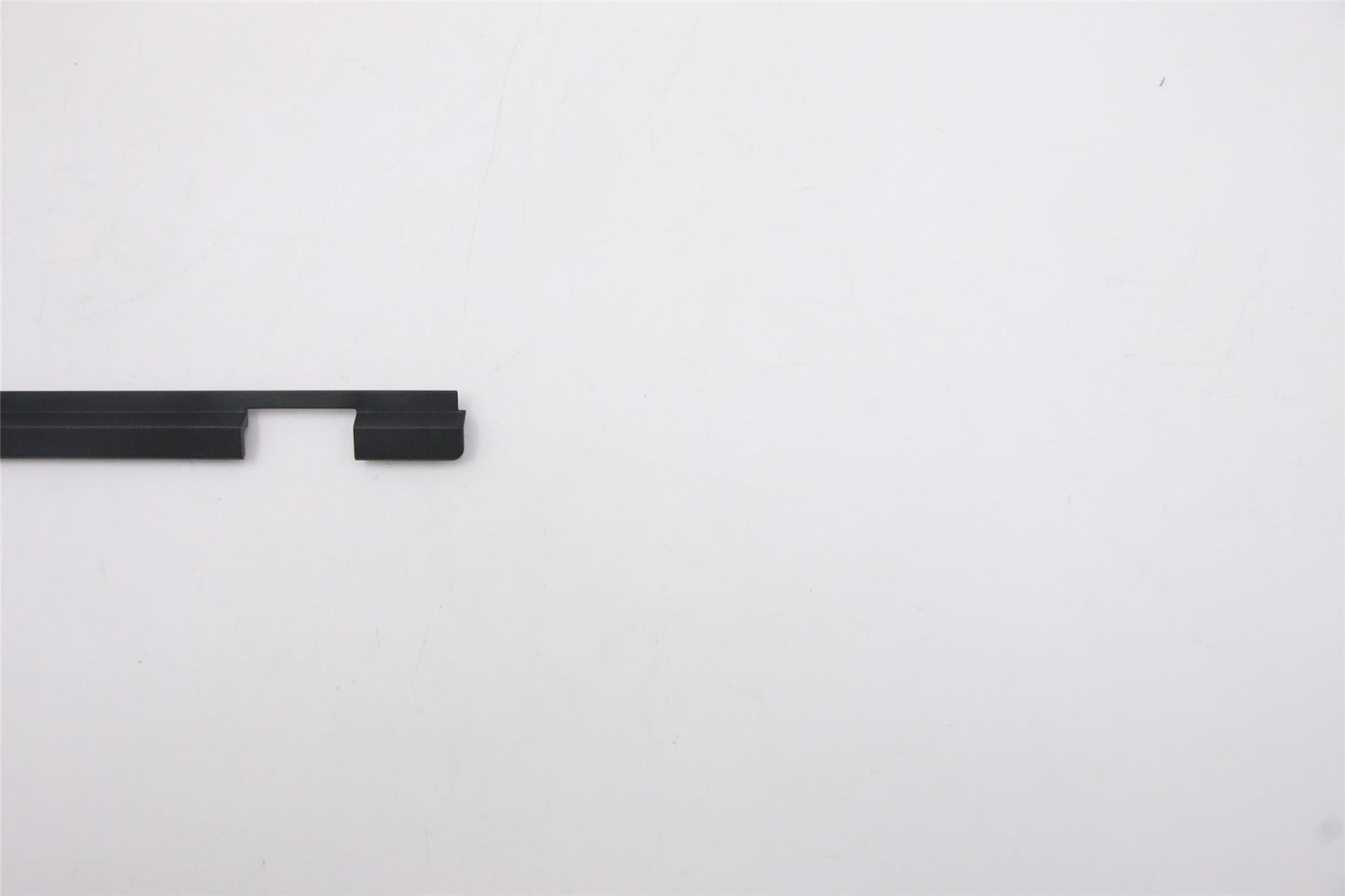 Lenovo FRU P15_TS_STRIP_COV_SUB_ASSY 5CB0Z69122