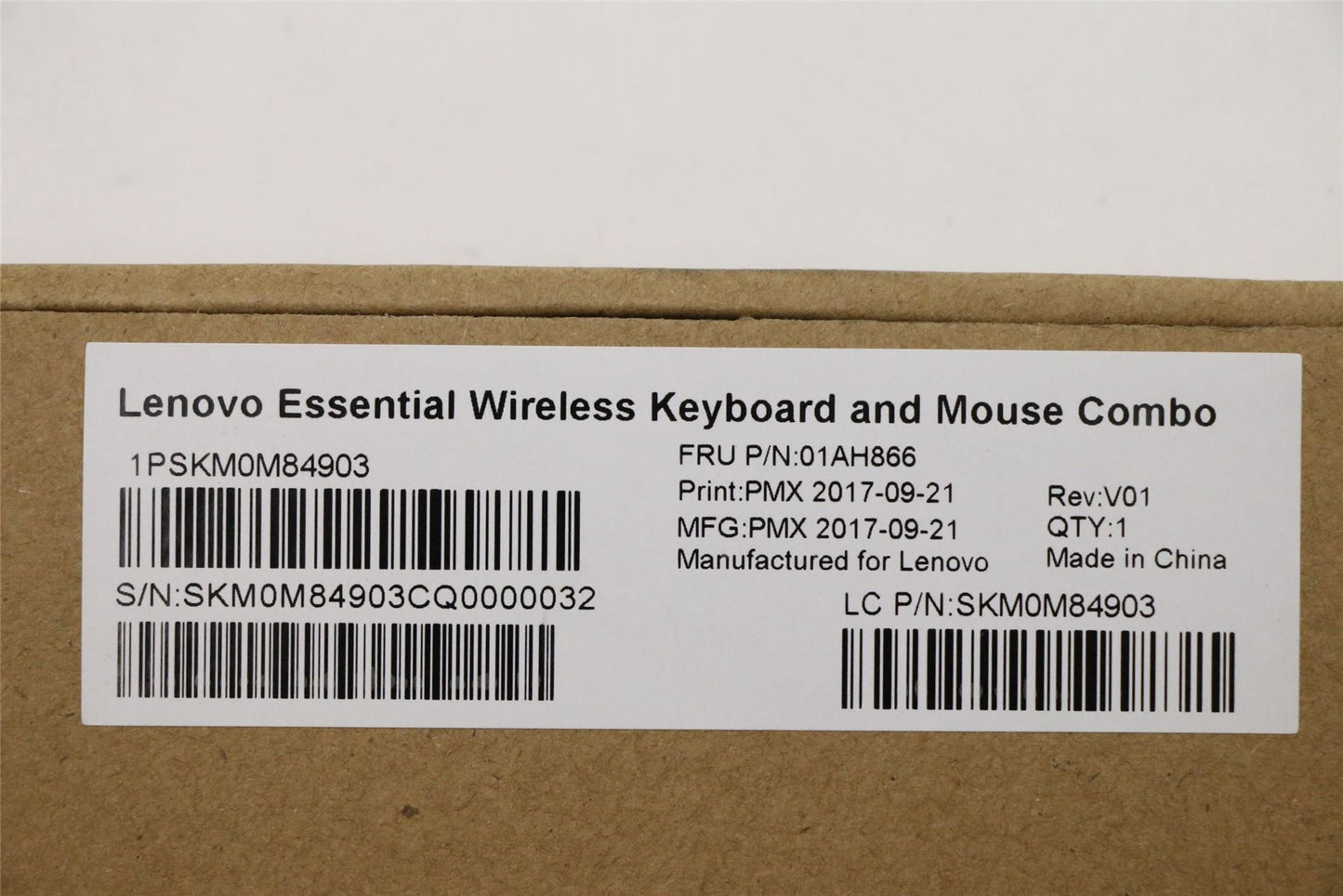 Lenovo ThinkStation P340 Wireless Keyboard Mouse Lithuanian Black 01AH866