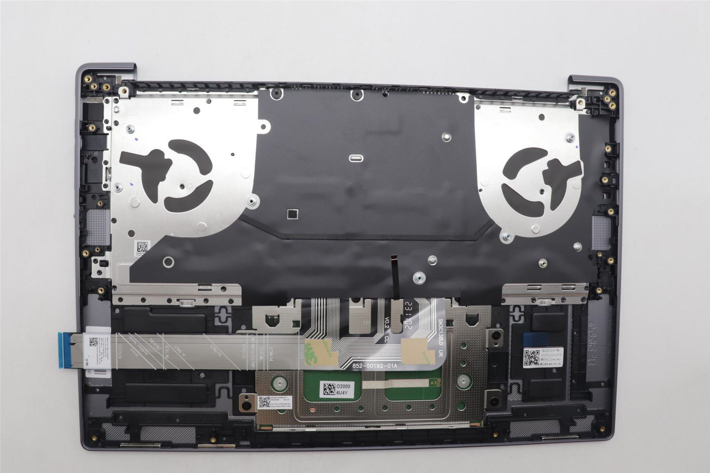 Lenovo Upper Case ASM GER H 83E3 LG PST 5CB1N90775