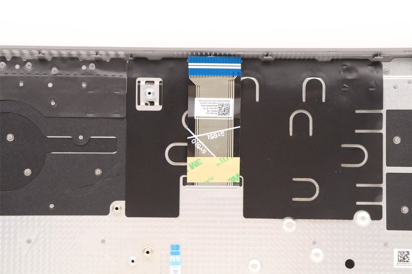 Lenovo UpperCaseASM_TUR C82R1 NFP CG 5CB1F36637