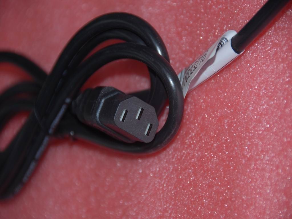 Lenovo 31033216 CABLE LW BLK1.8m India power cord(R)