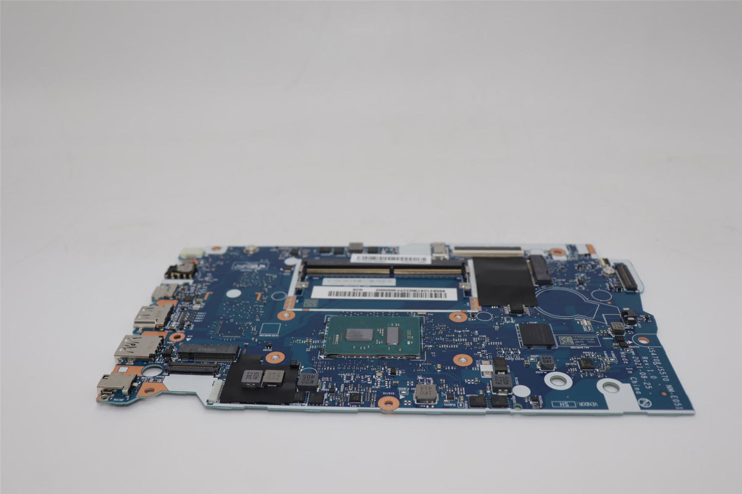 Lenovo MBL82LVNOKN6000UMA4G128GEMMCRM 5B21D67350
