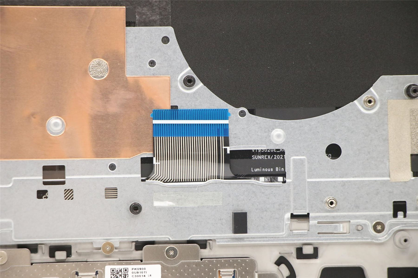 Lenovo Upper Case ASM_KOR L82K8 BK RGB 5CB1C93721