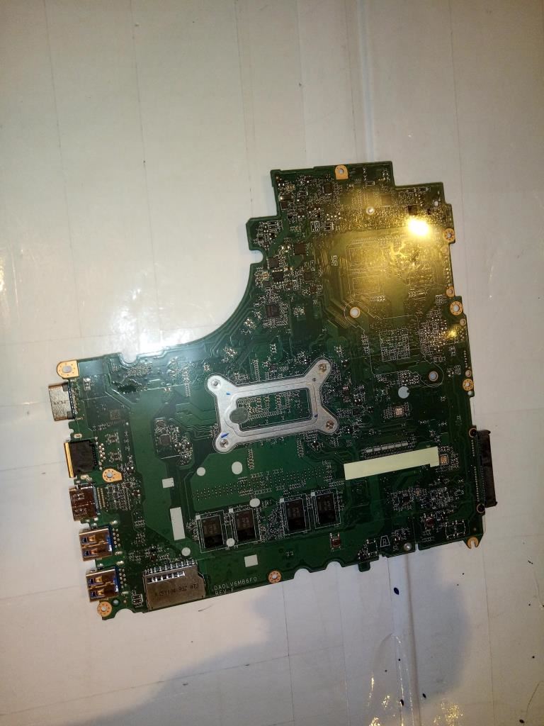 Lenovo MBQ80T3 WINI57200U UMA 4GOLNUL 5B20M27737