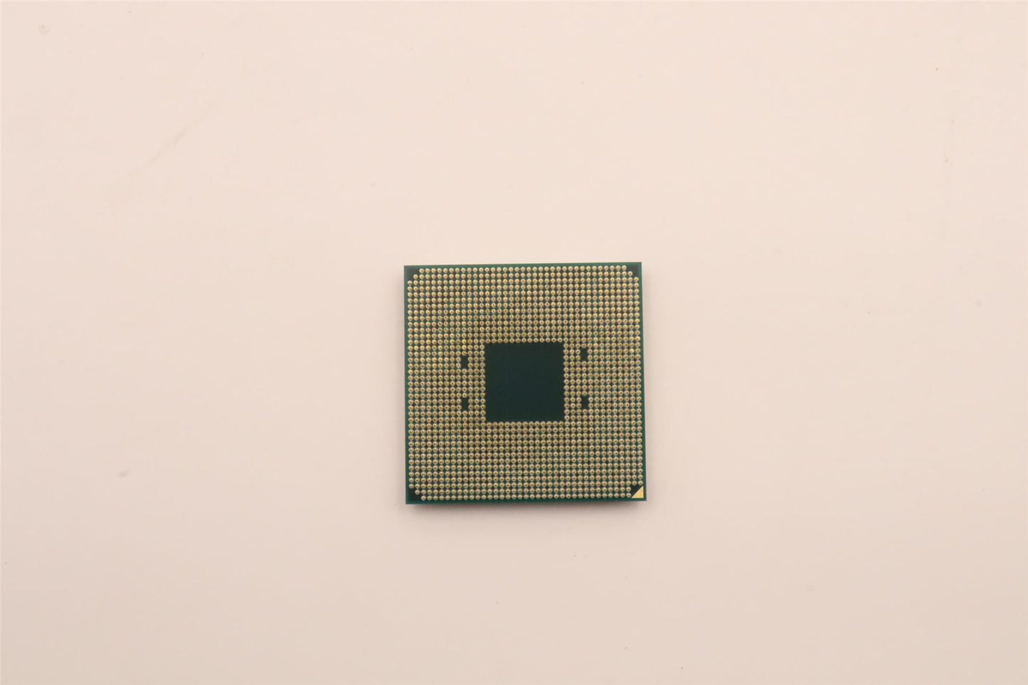 Lenovo ThinkStation P358 CPU Processor 5SA1J36475