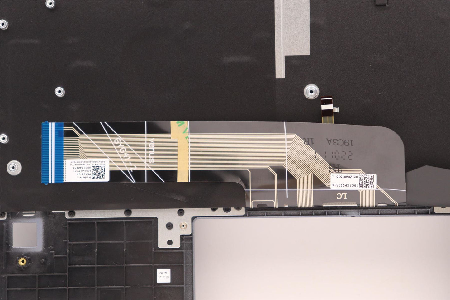 Lenovo Upper Case ASM_GER W 82R9 SB BL 5CB1H72364