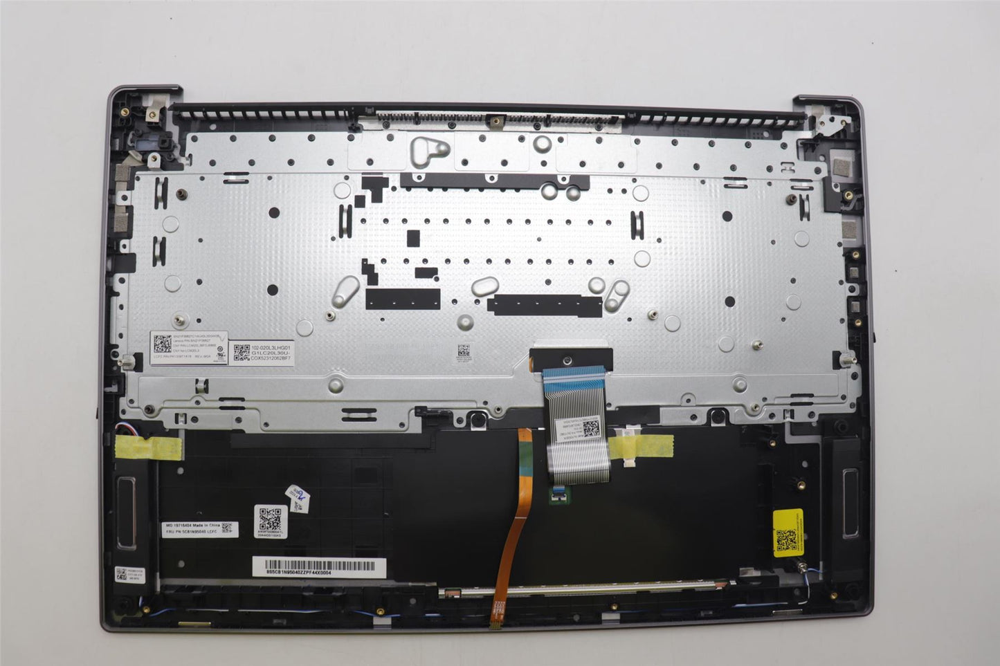 Lenovo Upper Case ASM_FRA L 83D5AG UMA 5CB1N95040