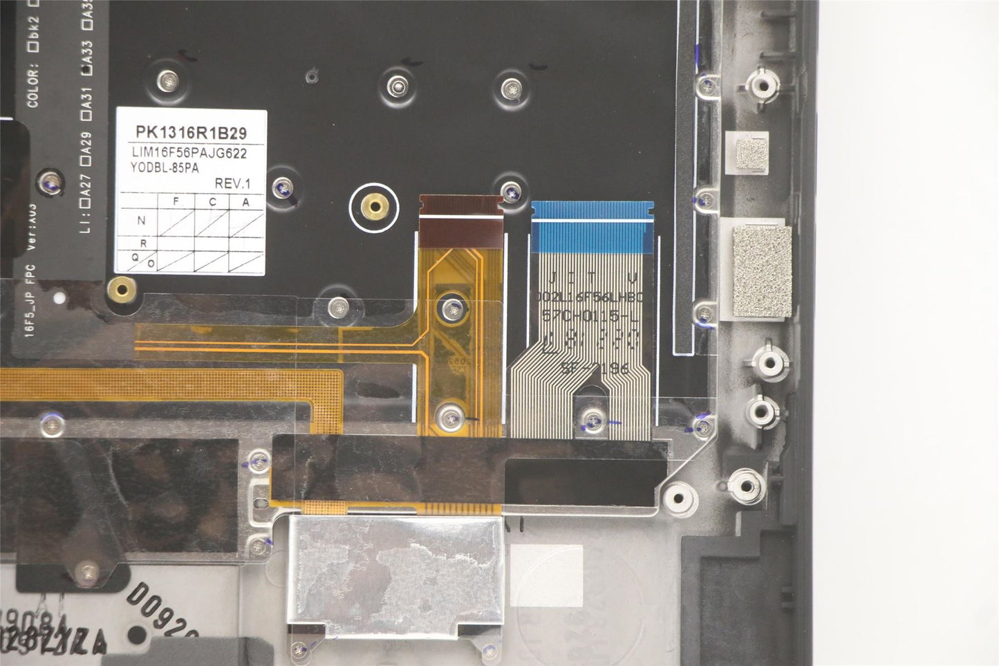 Lenovo Carbon X1 6th Keyboard Palmrest Top Cover Brazillian Portuguese 01YR532