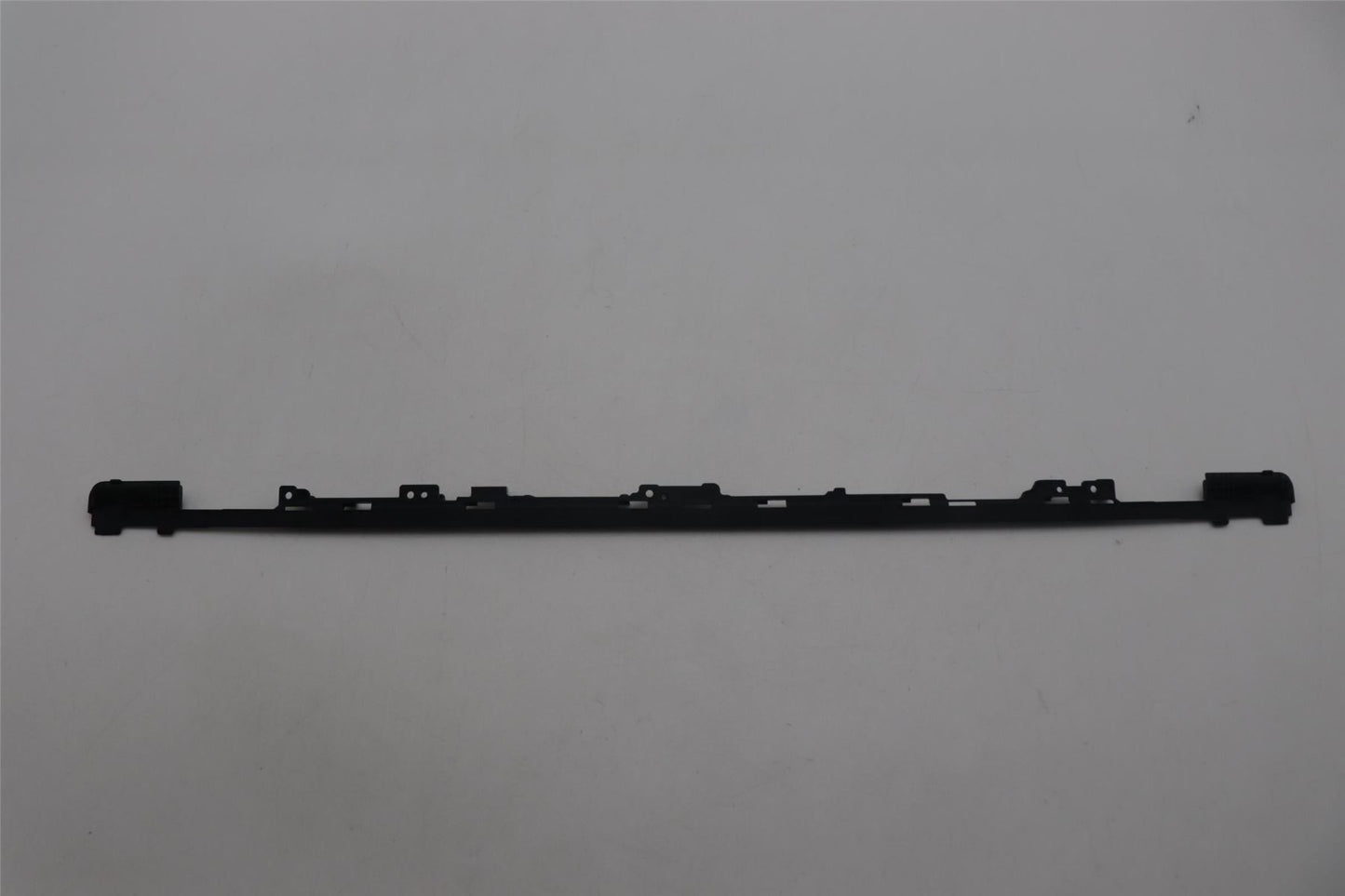 Lenovo COVER L 83DN STRIP_COVER BEZEL 5CB1N62183