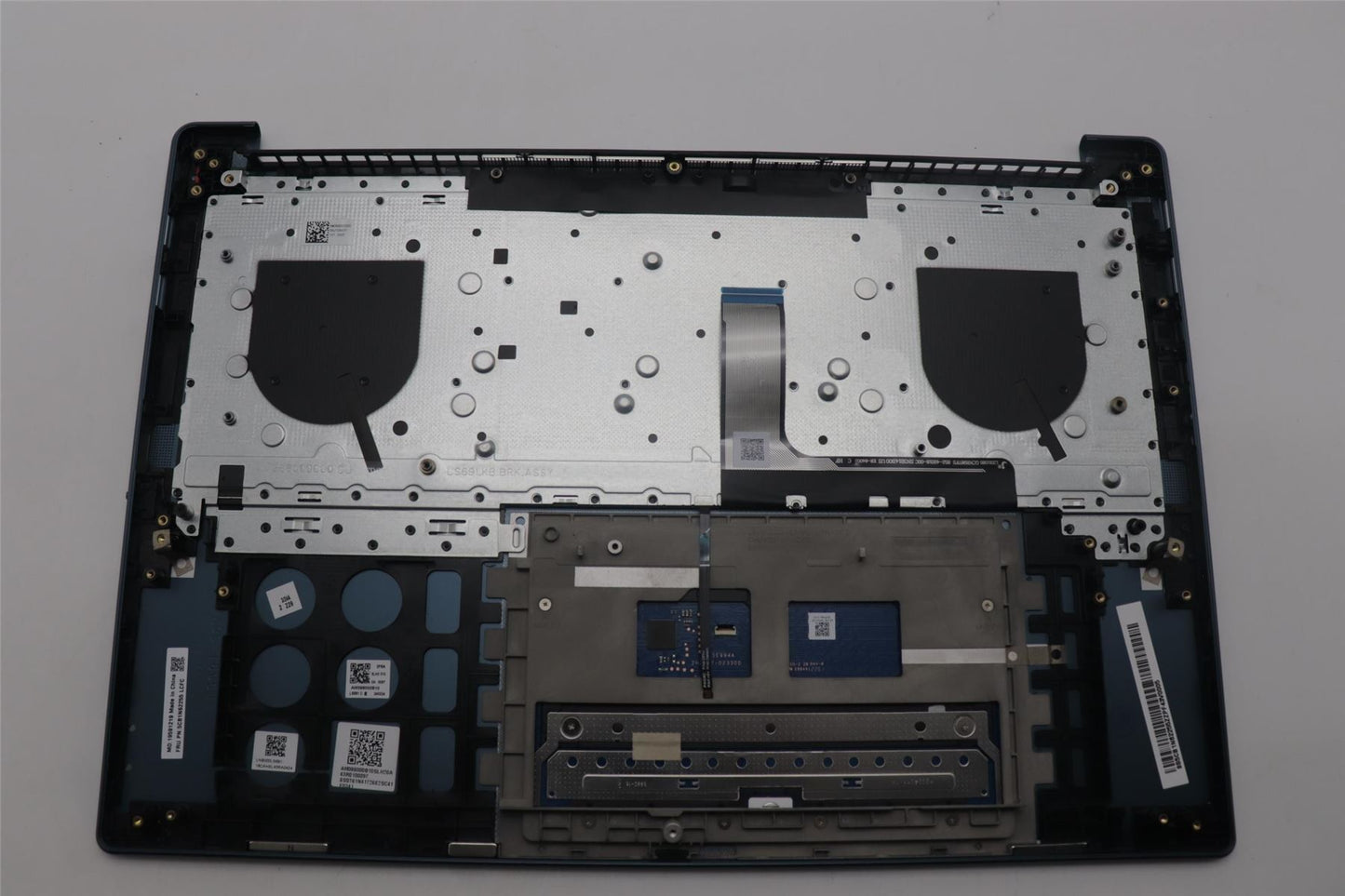 Lenovo Upper Case ASM_ENG L 83DNTT PS 5CB1N62255