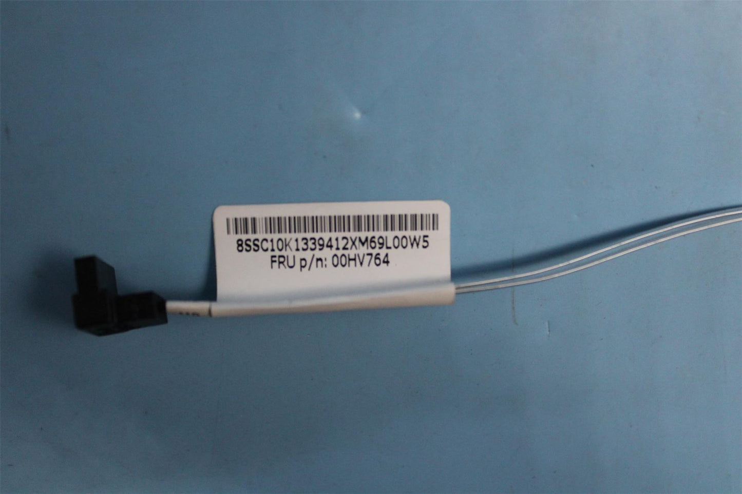 Lenovo R/A SATA Cable (320mm) 00HV764