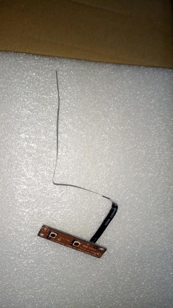 Lenovo QIWG5 Power Board UMA W/Cable 90200425