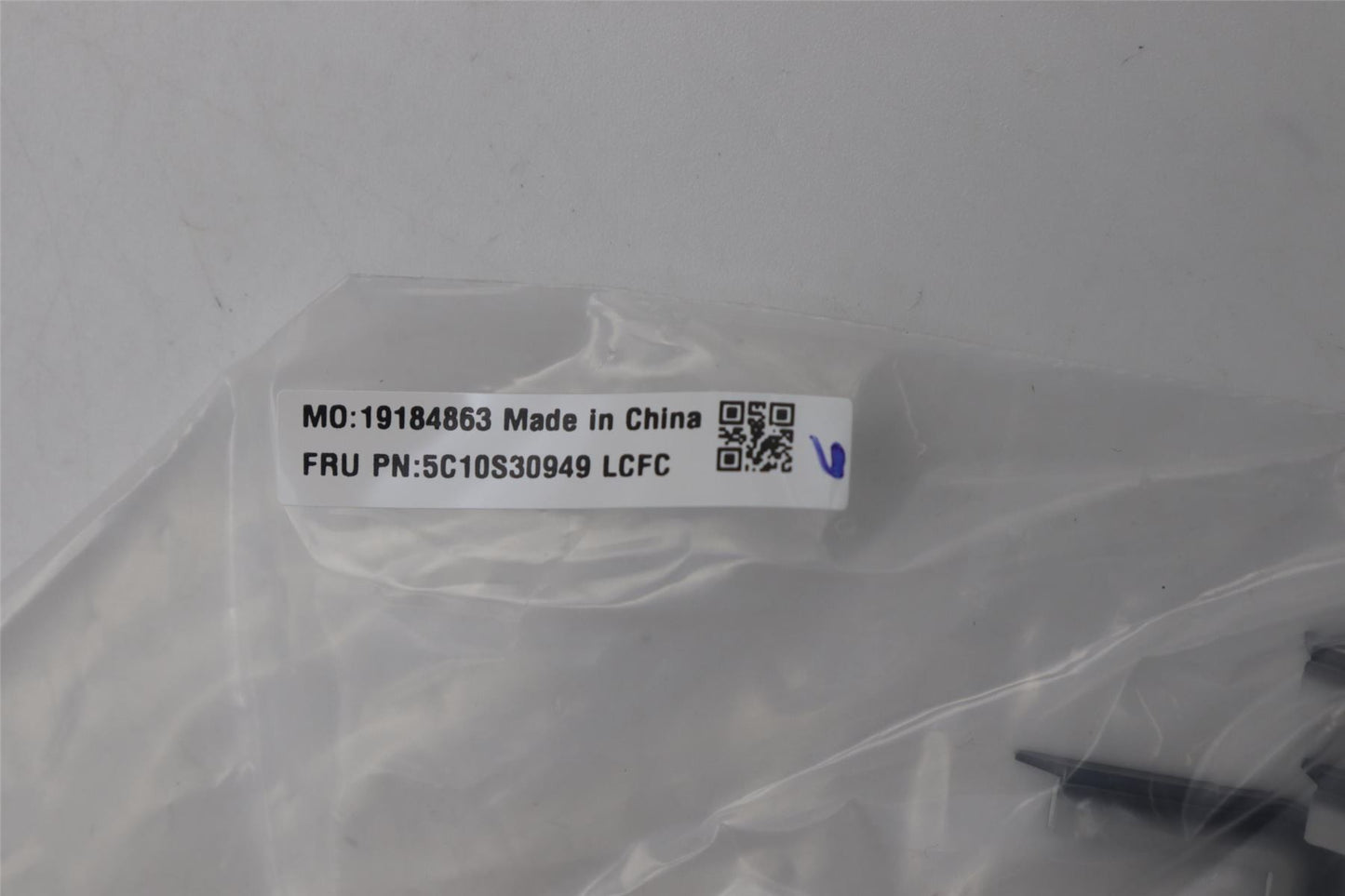 Lenovo CABLE L 83G0 HINGE_LIGHTING 5C10S30949