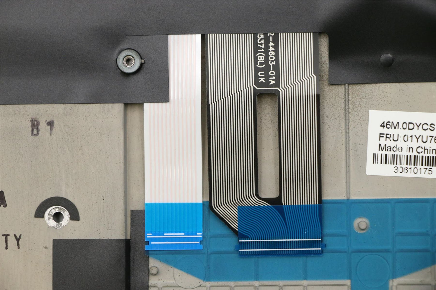 Lenovo Extreme P1 1 X1 1st Keyboard Palmrest Top Cover Belgian Black 01YU764